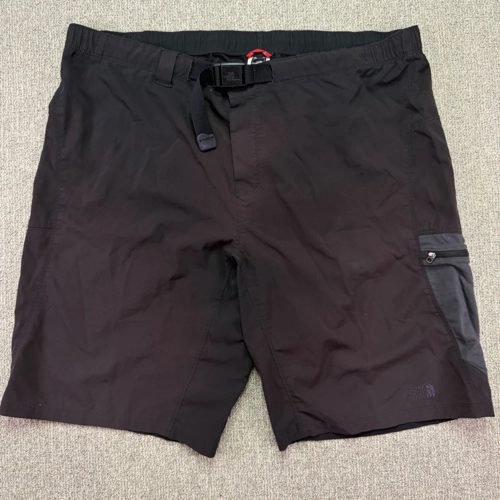 The North Face Mens XL Black Horizon Cargo Hiking Shorts Integrated Belt Outdoor